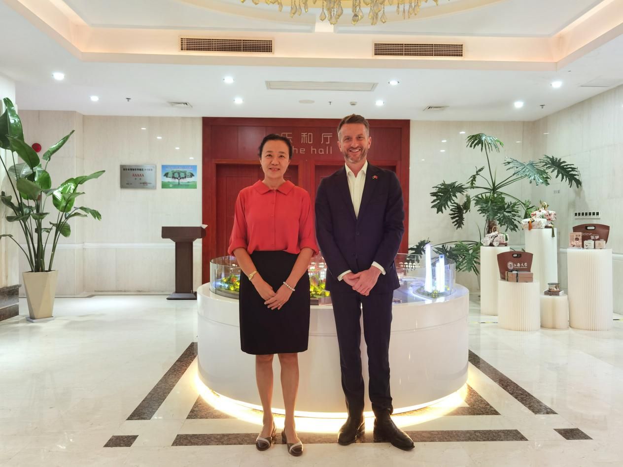 038C4C256A7D5A605B3556632FB_A6C39489_20000